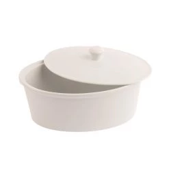 Olympia Whiteware Oval Casserole Dish With Lid 2.2Ltr -Kitchenware and Knives Sales cb712 casseroledish5