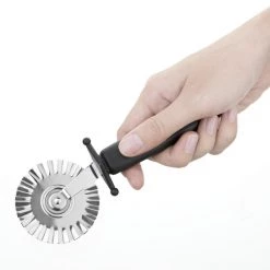 Vogue Dough Cutter -Kitchenware and Knives Sales cf925 doughcutter2