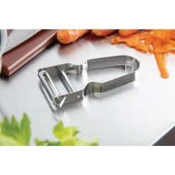 Vogue Speed Peeler -Kitchenware and Knives Sales d053 speedpeeler 342