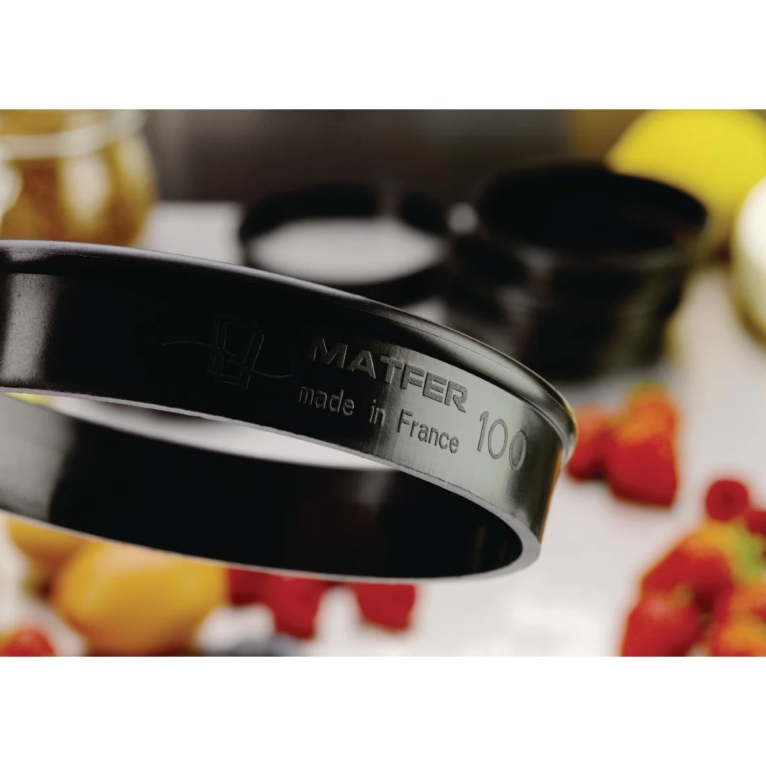 Matfer Bourgeat Exoglass Tart Ring 100mm (Pack Of 6) 6 Matfer Bourgeat Exoglass Tart Ring 100mm (Pack Of 6) - Image 4