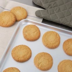 Vogue Aluminium Baking Tray -Kitchenware and Knives Sales k445 bakingsheet6