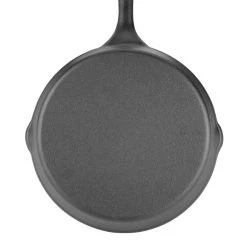 Vogue Round Cast Iron Skillet Pan 203mm -Kitchenware and Knives Sales m654 roundskillet3