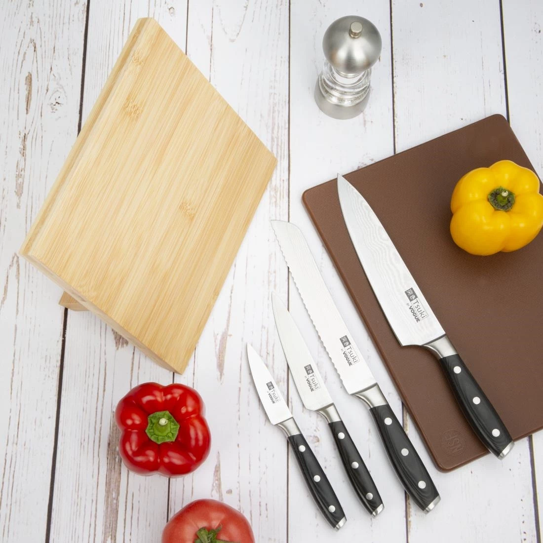 Vogue Tsuki Series 7 Prep Like A Pro 4-Piece Knife Set With Magnetic Stand 7 Vogue Tsuki Series 7 Prep Like A Pro 4-Piece Knife Set With Magnetic Stand - Image 5